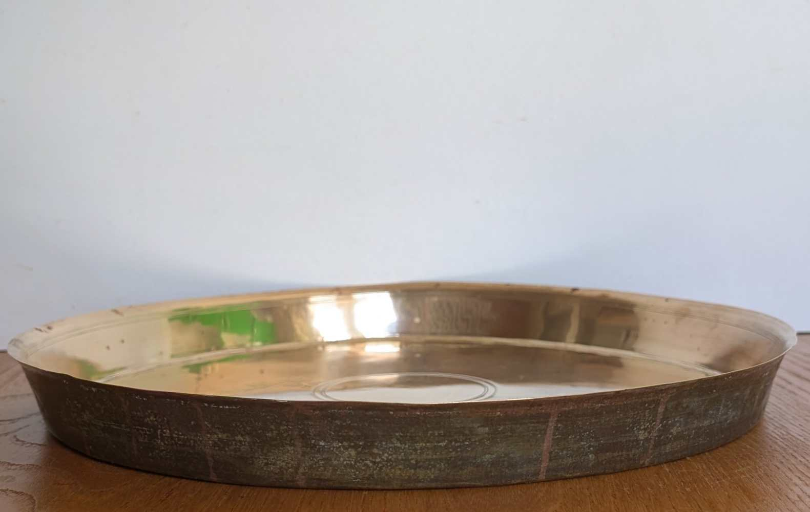 Round brass vintage tray - Image 2