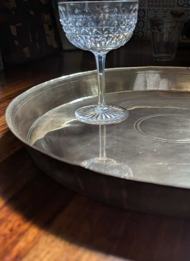 Round brass vintage tray - Image 3