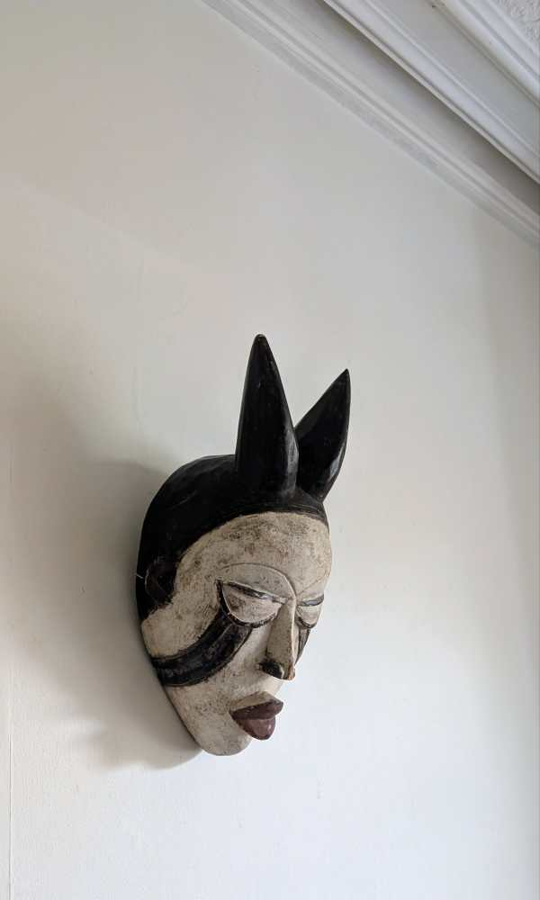 Punu mask replica from Gabon - Image 2