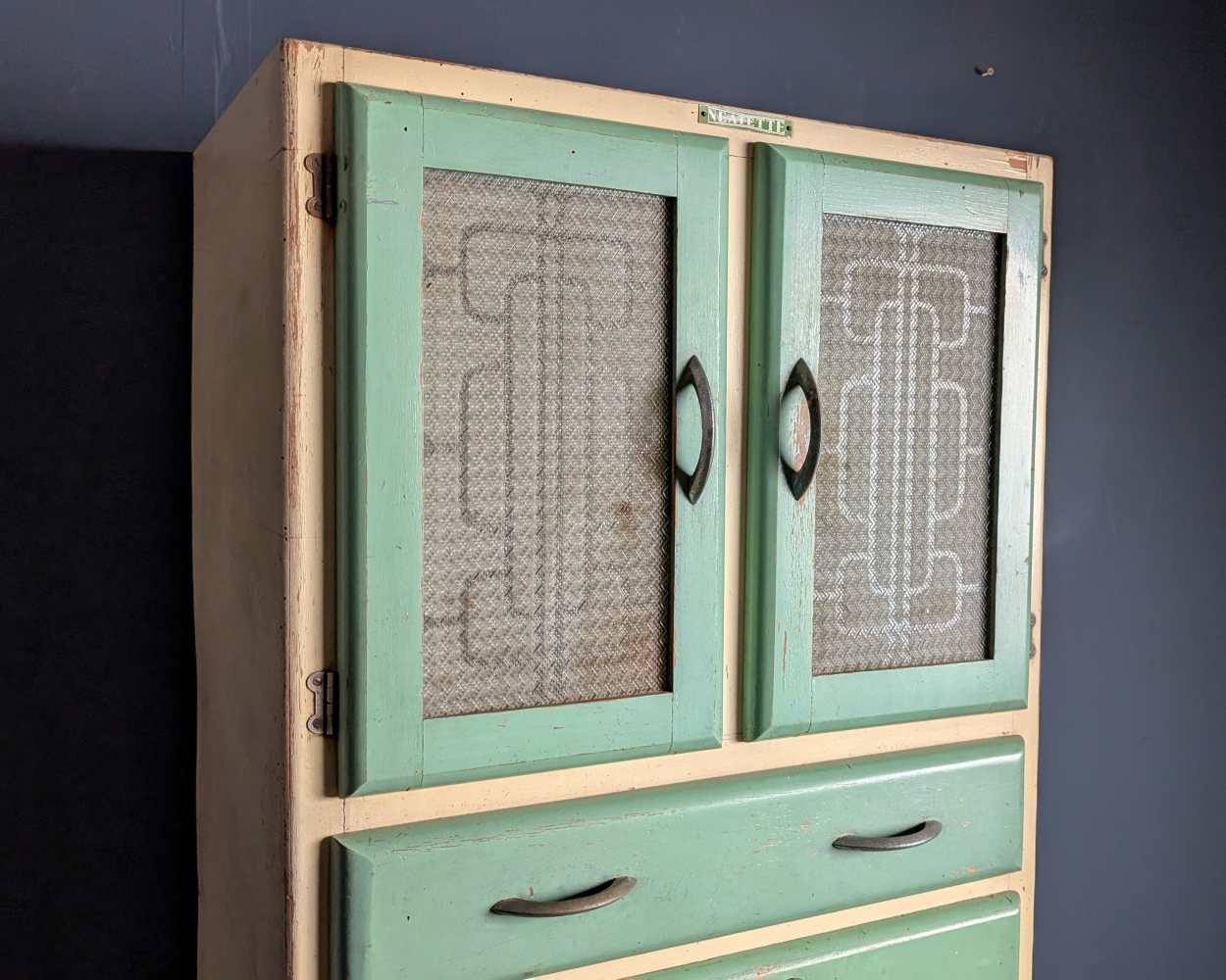 1950s Neatette multi compartment kitchen cabinet - Image 3