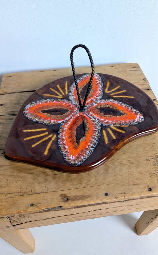 Midcentury French Vallauris cheese platter - Image 4