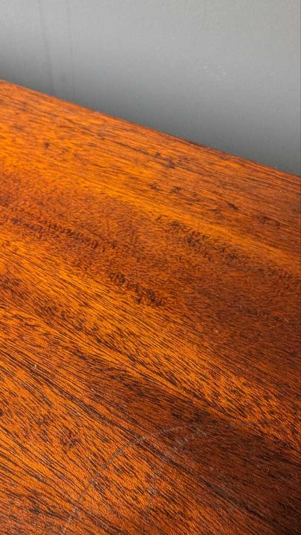 Midcentury teak coffee table with magazine shelf - Image 5