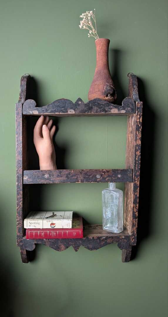19th century handcut wall shelves - Image 17