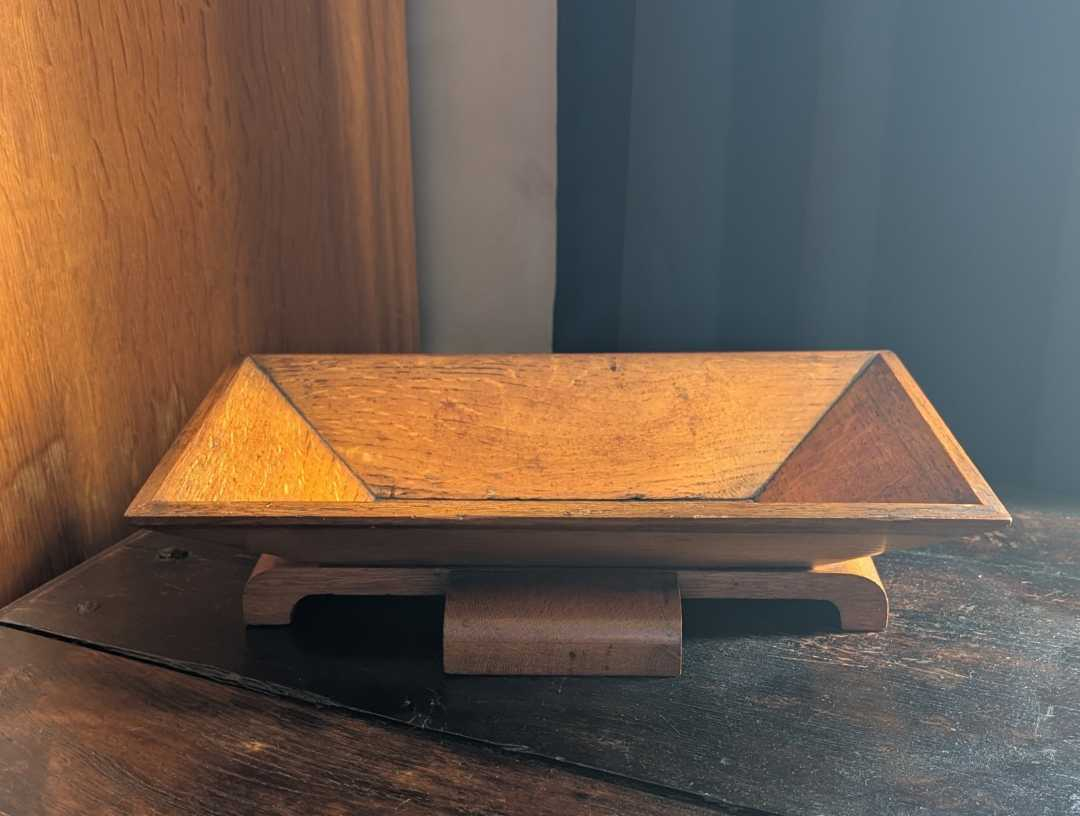 Art Deco golden oak dish