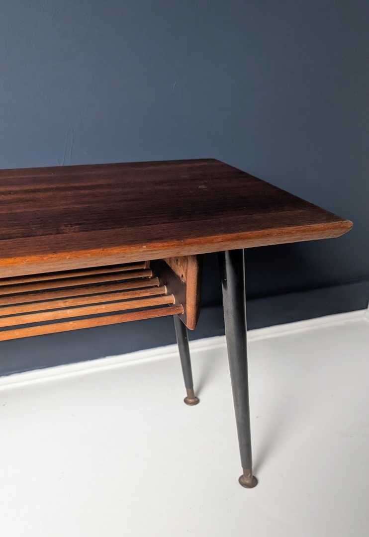 Midcentury teak coffee table with magazine shelf - Image 2