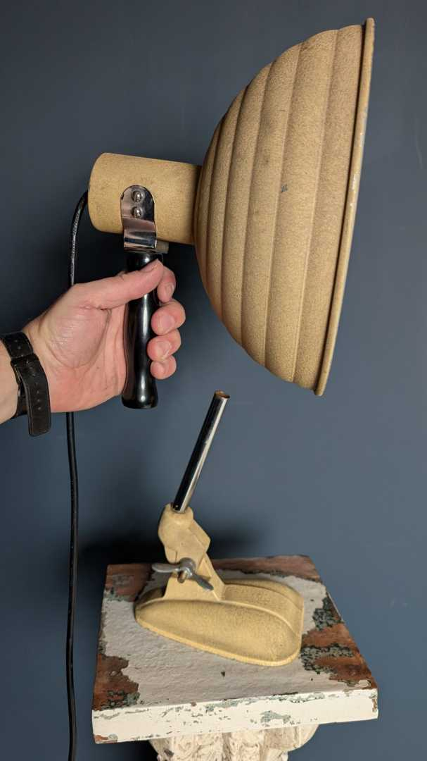 1950s Pifco industrial Medical UV lamp, converted to standard table lamp - Image 16