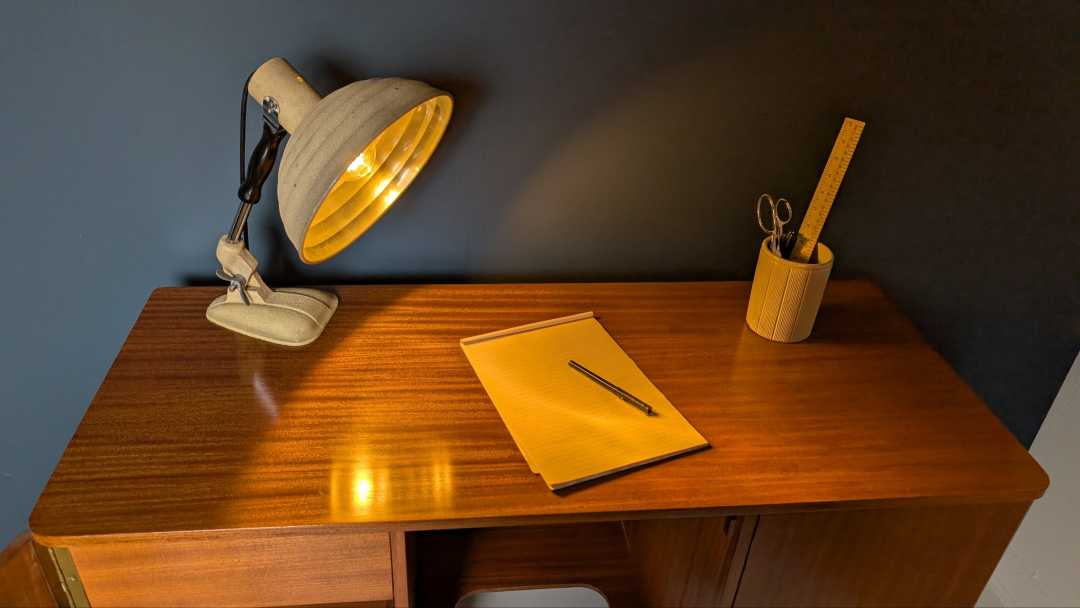 Midcentury teak folding metamorphic desk - Image 20
