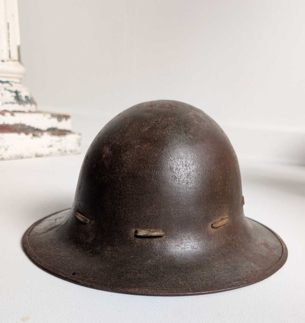 WWII Soldier's helmet - Image 3
