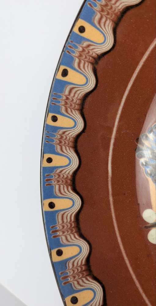 Slipware pottery platter - Image 8