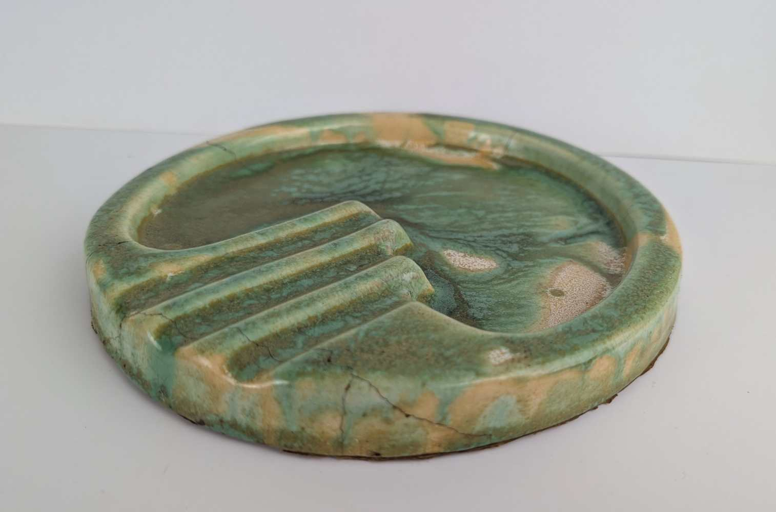 Art Deco mottled green ashtray - Image 12