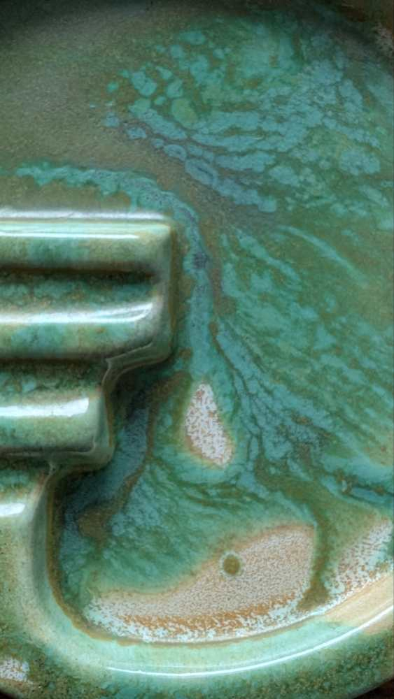 Art Deco mottled green ashtray - Image 5