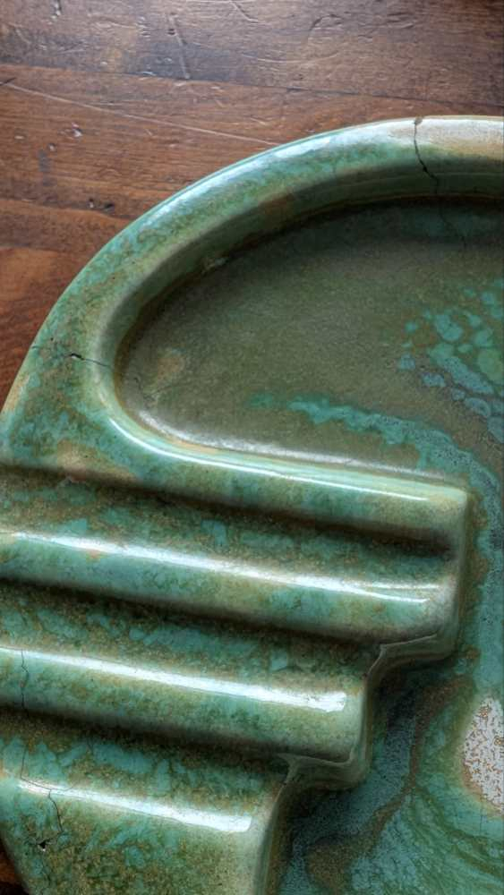 Art Deco mottled green ashtray - Image 6