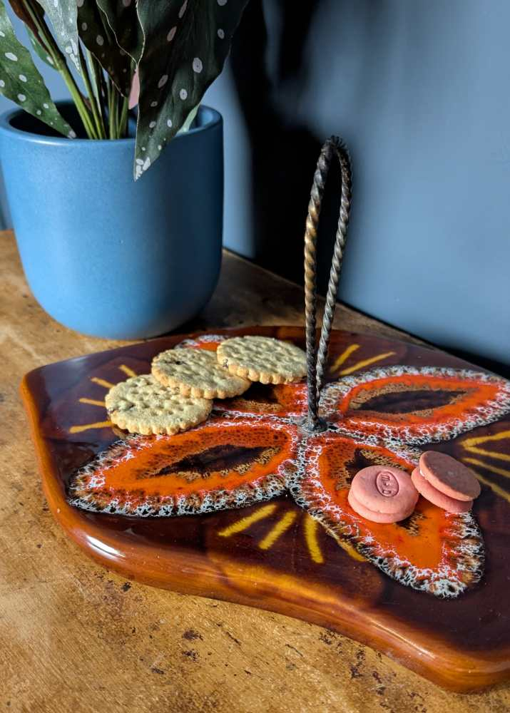 Midcentury French Vallauris cheese platter - Image 2