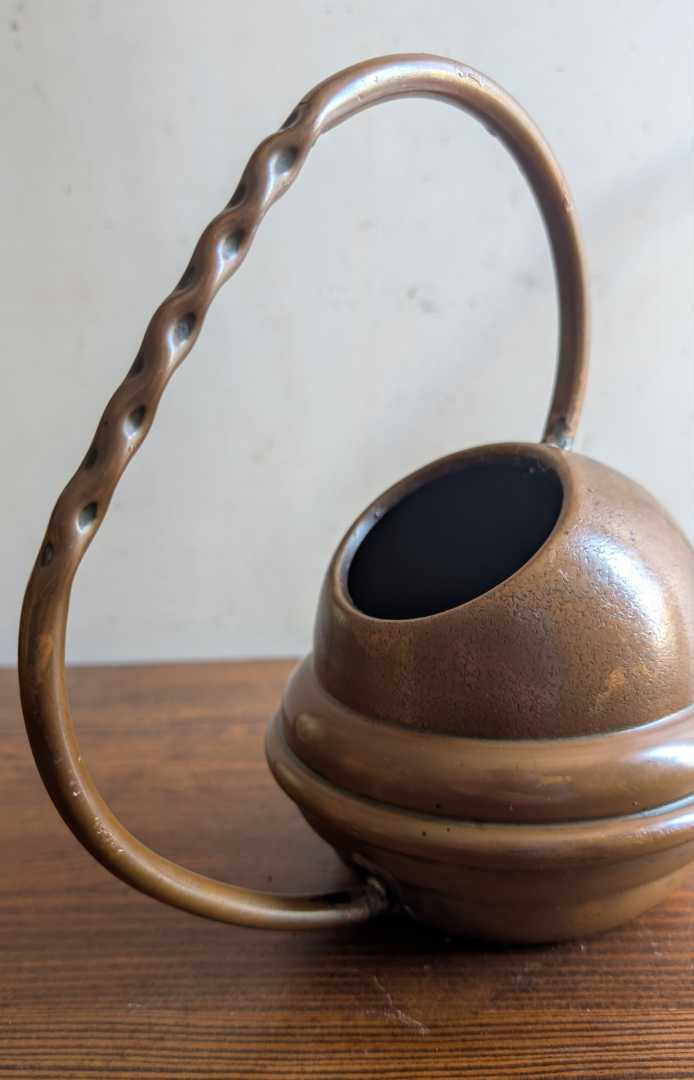 Unique vintage brass watering can - Image 10