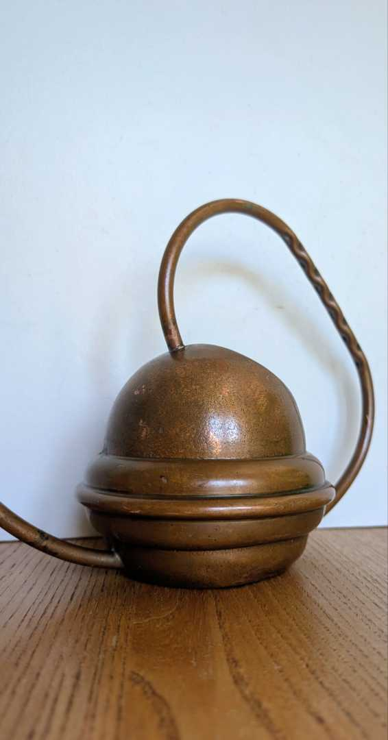 Unique vintage brass watering can - Image 11